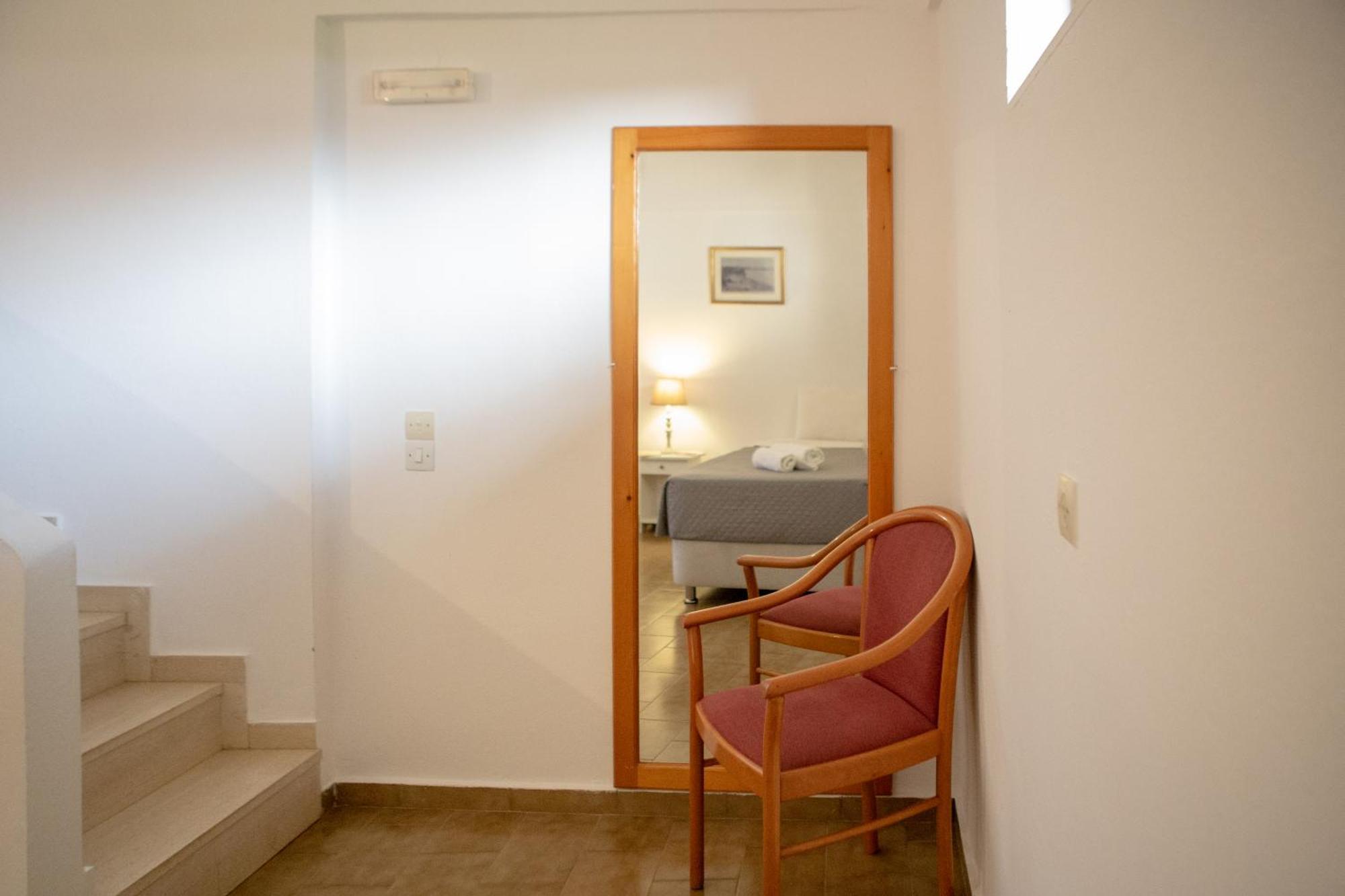 Ferma Solaris Apartments Agia Fotia  ภายนอก รูปภาพ